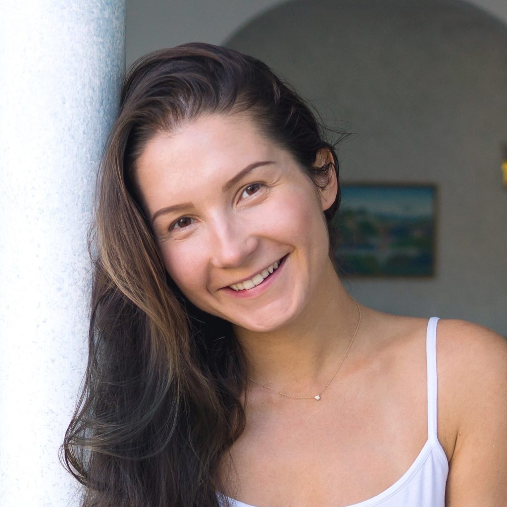 Julia Artamon Ayama Prenatal Yoga Teacher